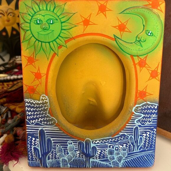Vtg Mexican Folk Art Pottery Picture Frame Sun Moon Celestial Face Green Blue - Picture 12 of 16